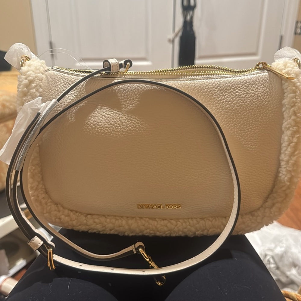 Michael Kors Carmela MD Leather Shearling Pouchette Crossbody Bag(Natural) - Picture 9 of 9